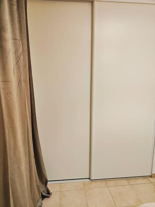 Appartement Des Carmes Nîmes Eksteriør billede