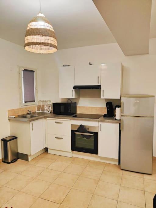 Appartement Des Carmes Nîmes Eksteriør billede