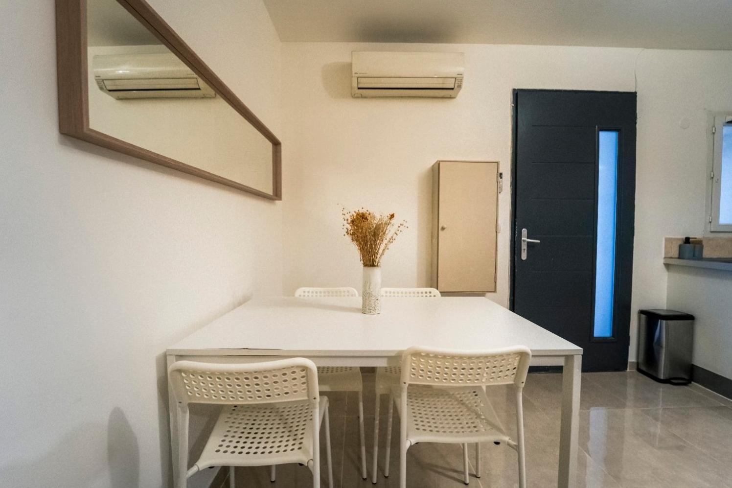 Appartement Des Carmes Nîmes Eksteriør billede